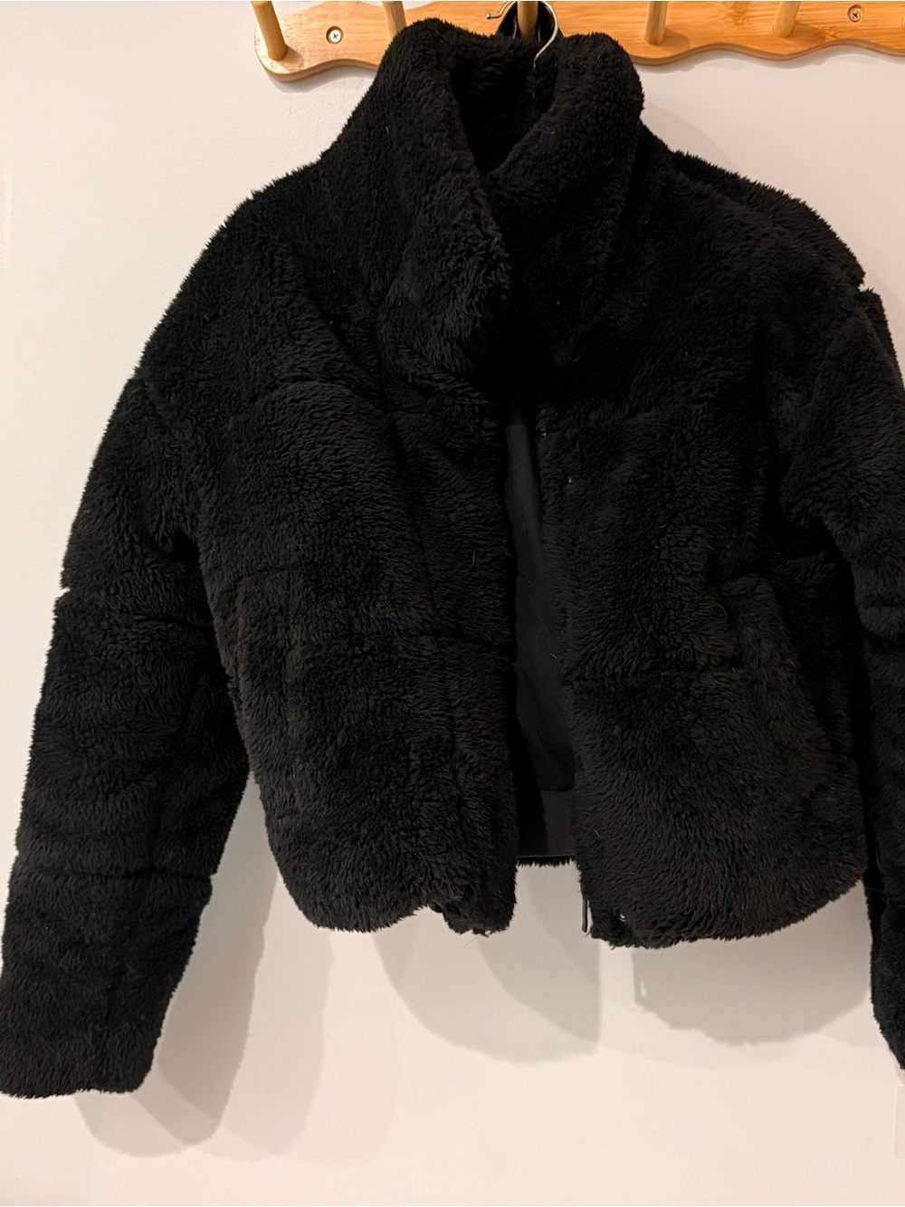 alo XS Black Jacket - Black Sherpa Jacket